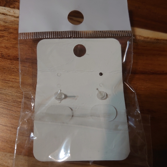 New 925 sterling silver mouse head earrings. - Picture 2 of 4